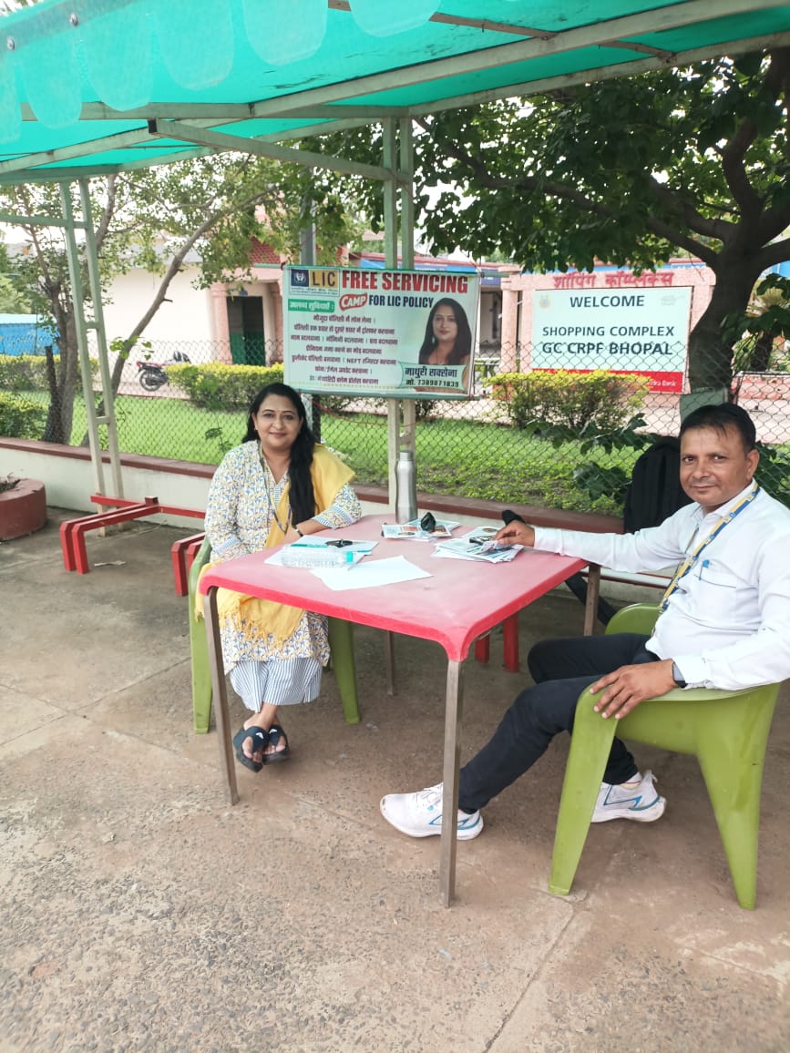 Regularly organise free service camps in colleges/hospitals/posh colonies